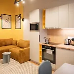 I Got 5 On It - Brand New Apartments By Pink Flamingo