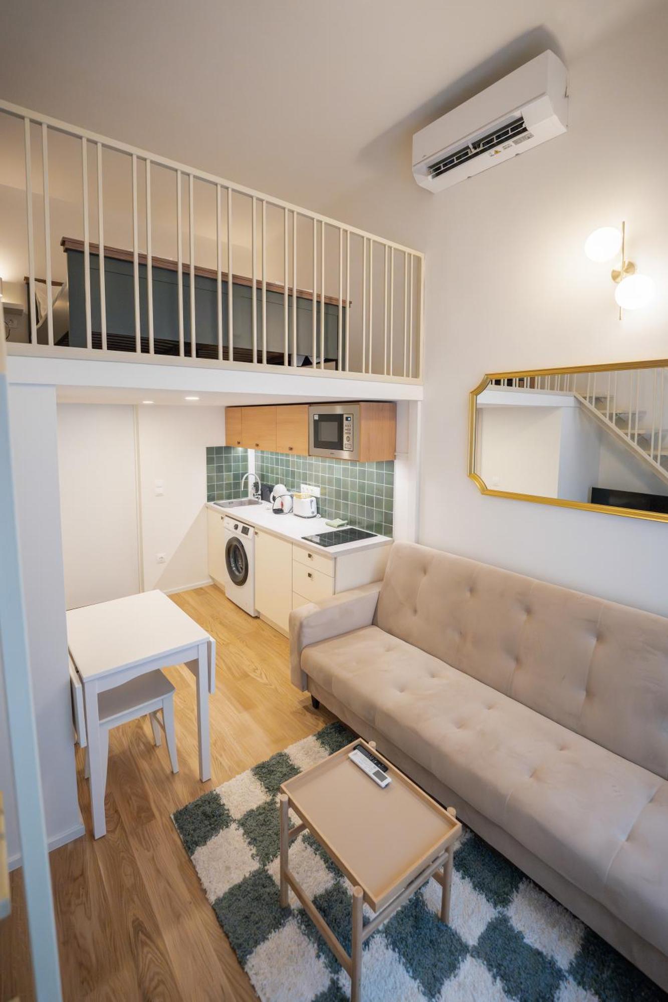 Apartamento I Got 5 On It - Brand New By Pink Flamingo *